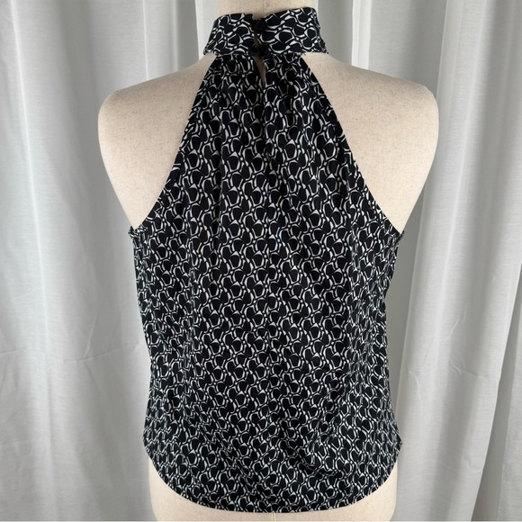 Criss Cross Tank - Picture 2 of 5